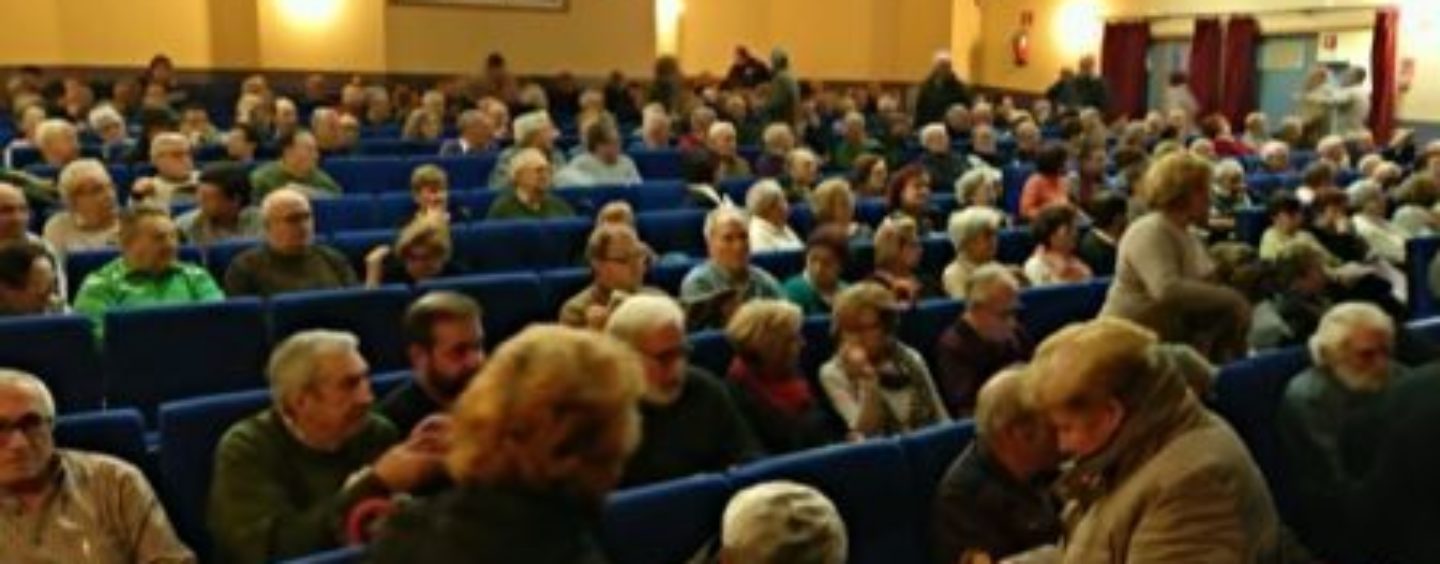 Masiva participación en el acto en defensa de las pensiones
