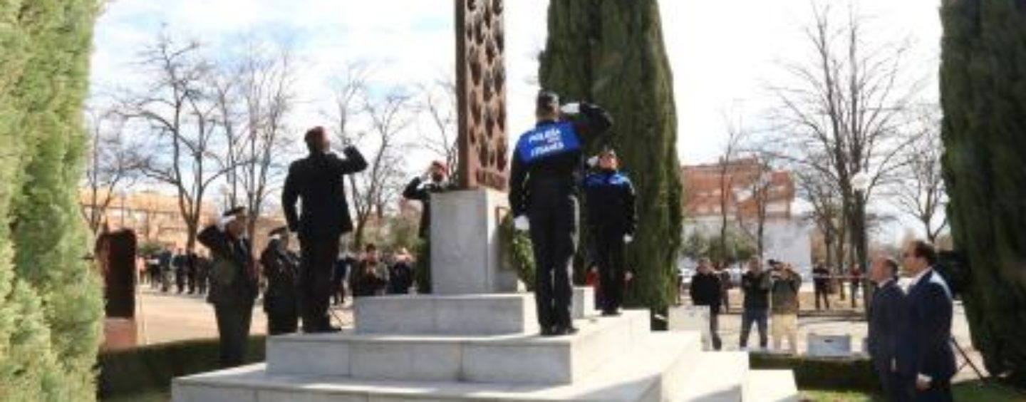 Leganés rinde homenaje a las víctimas del atentado del 11 de marzo y al GEO fallecido en la ciudad el 3 de abril de 2004