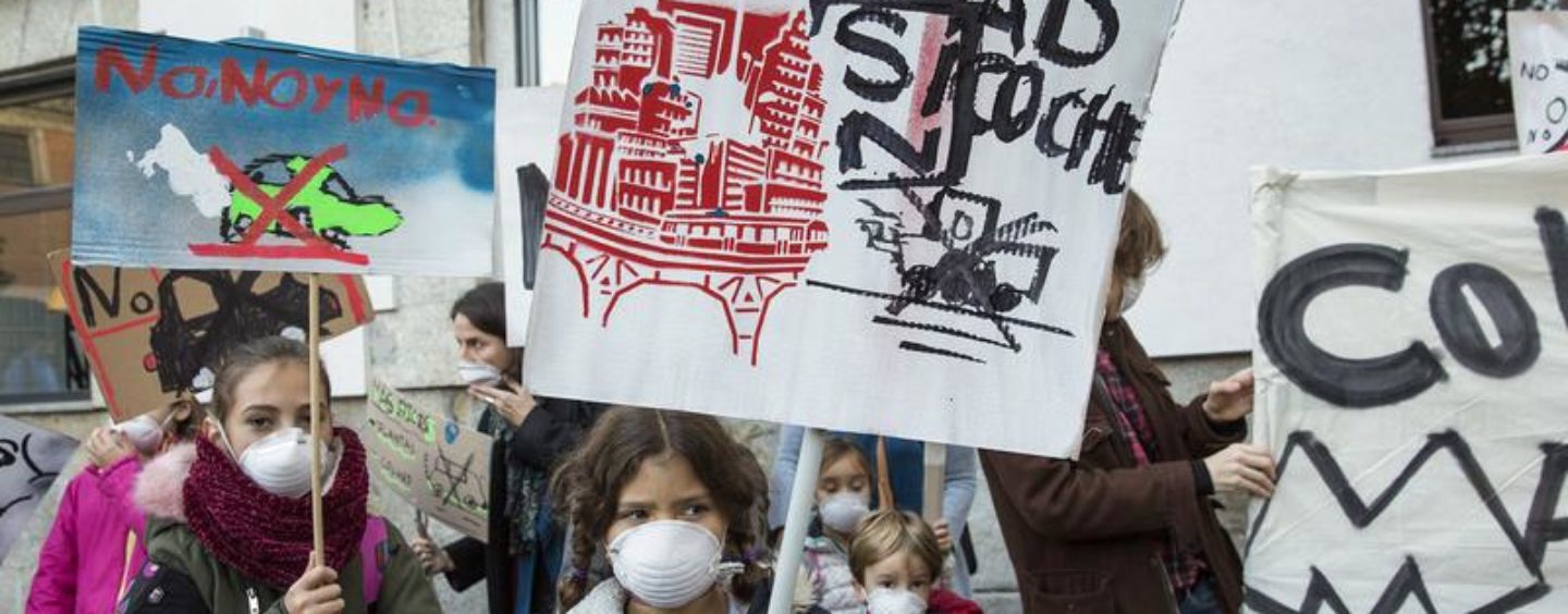 Familias de Madrid y Bilbao se unen este viernes a la revuelta escolar nacida en Barcelona para reclamar entornos escolares seguros