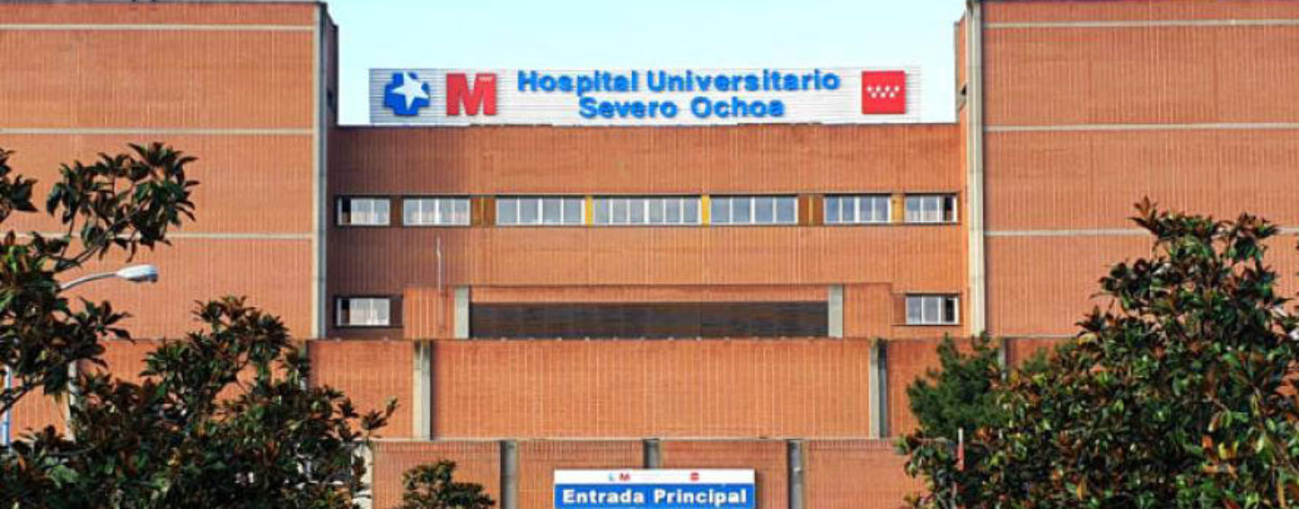 El Hospital Severo Ochoa pide que no acuda ninguna persona a vacunarse sin haber recibido cita telefónica